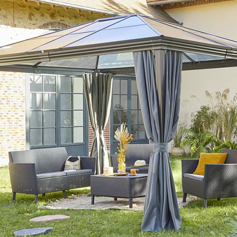 Salon de jardin